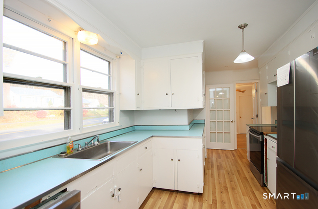 106 Glenwood Road Clinton CT 06413