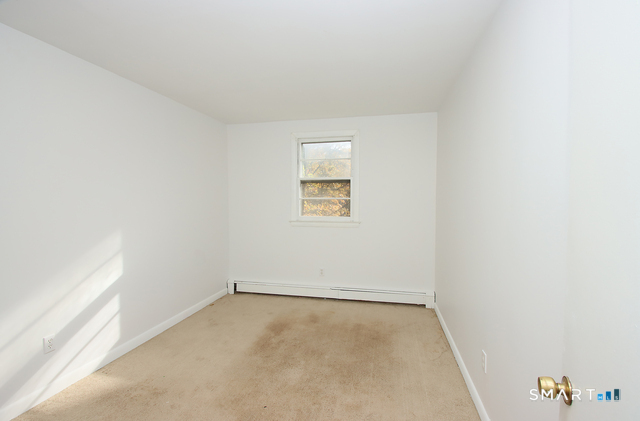 106 Glenwood Road Clinton CT 06413