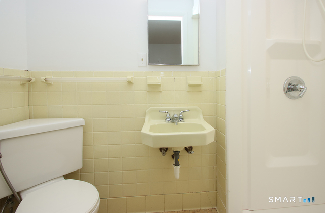 106 Glenwood Road Clinton CT 06413