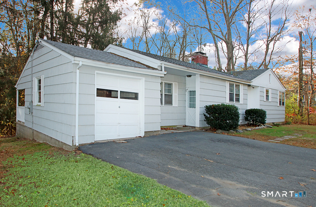 106 Glenwood Road Clinton CT 06413