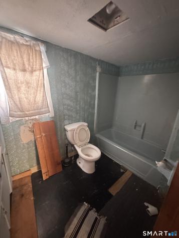 20 Alden Avenue Enfield CT 06082