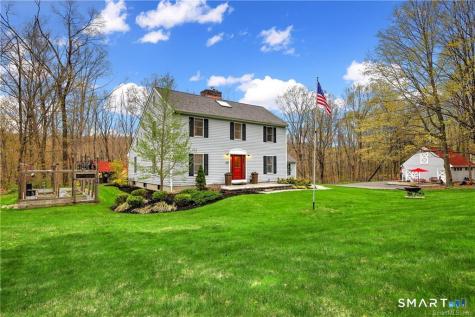 285 Wooding Hill Road Bethany CT 06524