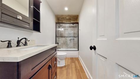 285 Wooding Hill Road Bethany CT 06524