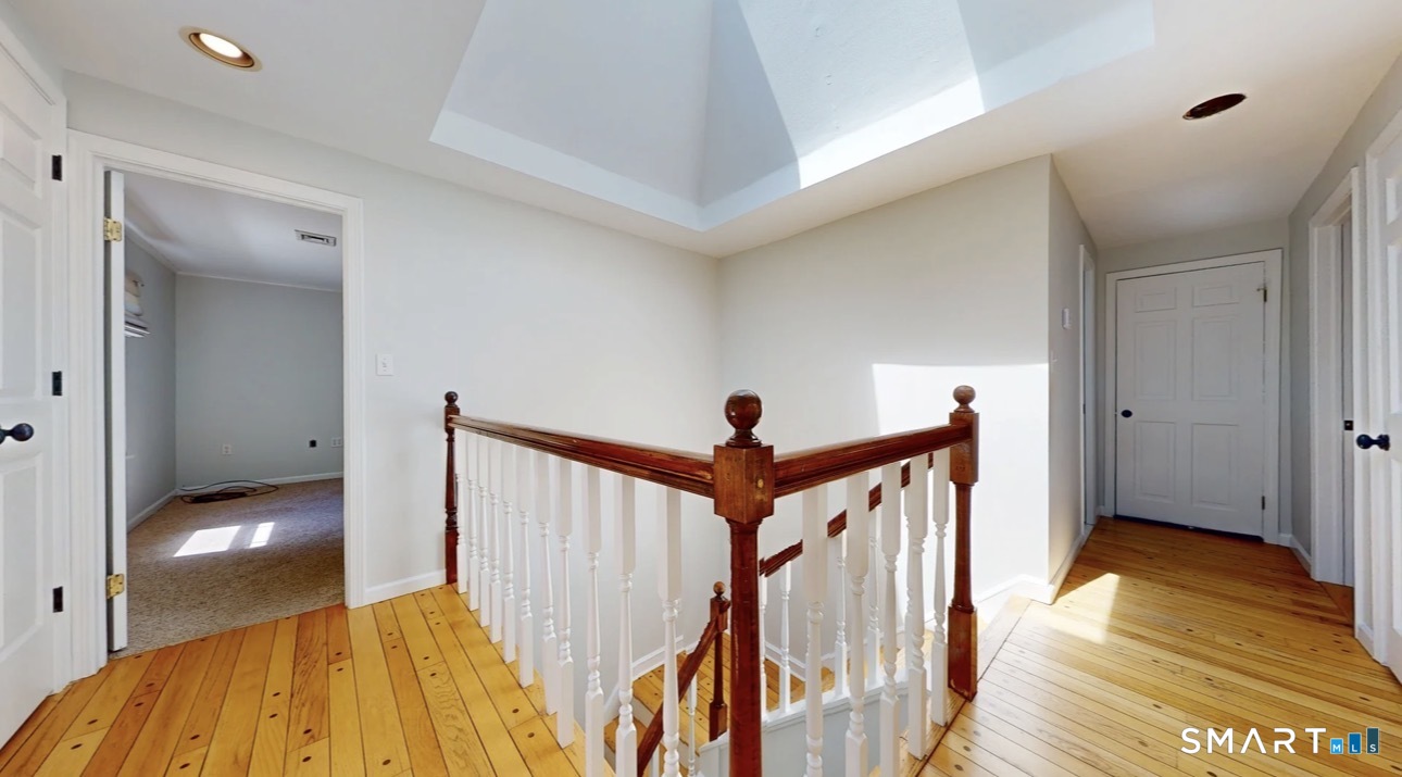 285 Wooding Hill Road Bethany CT 06524