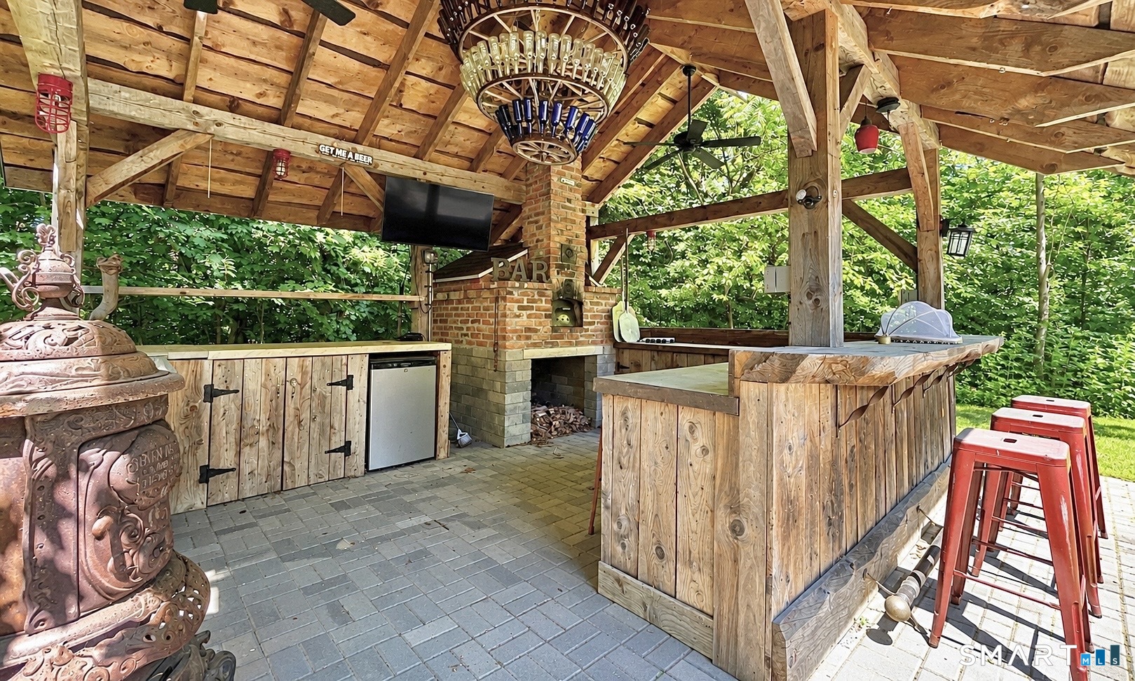 285 Wooding Hill Road Bethany CT 06524