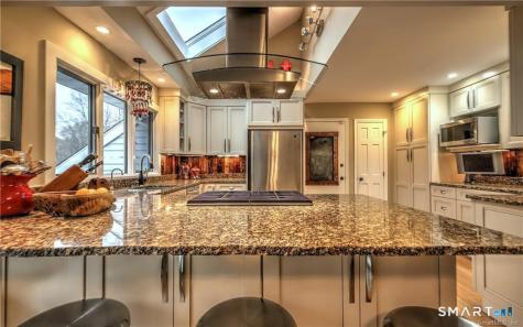 285 Wooding Hill Road Bethany CT 06524