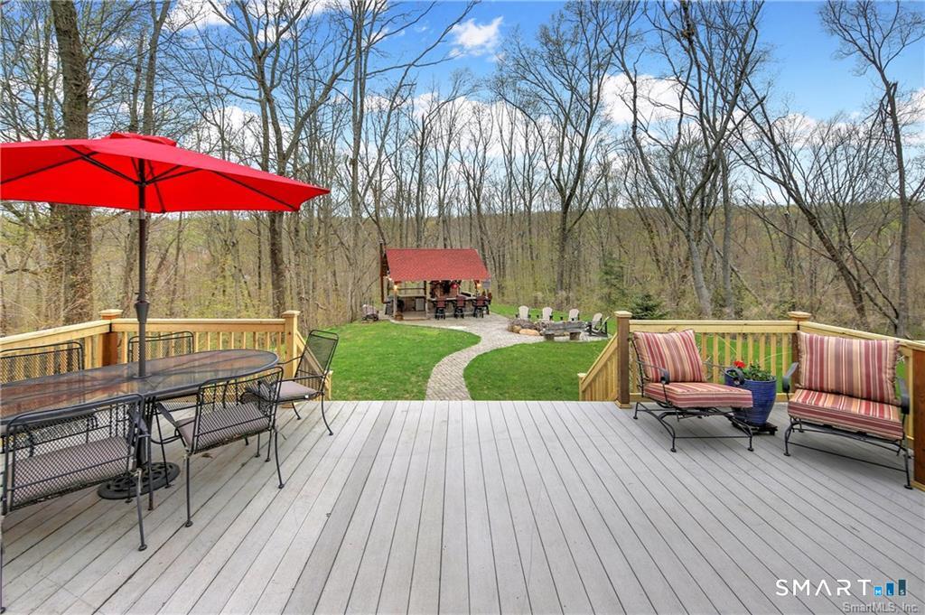 285 Wooding Hill Road Bethany CT 06524