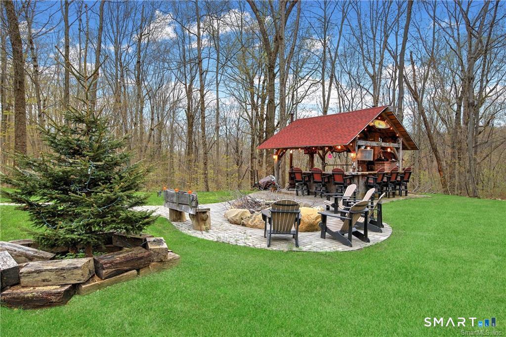 285 Wooding Hill Road Bethany CT 06524
