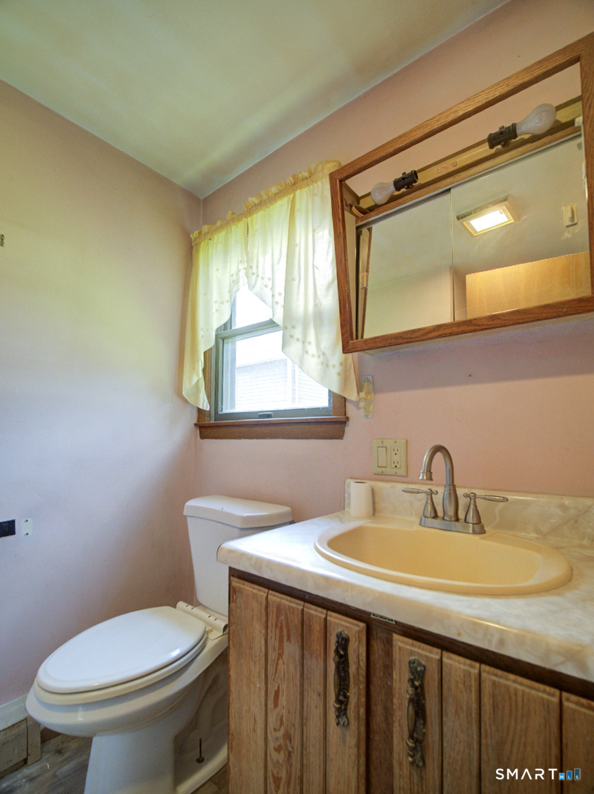 26 Hawthorne Avenue Shelton CT 06484