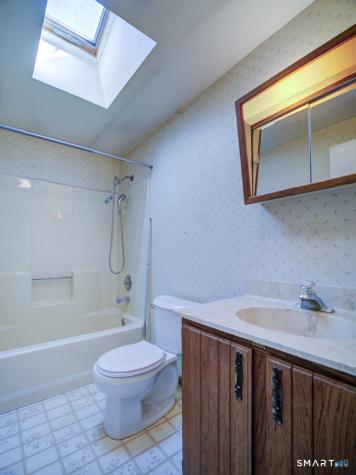 26 Hawthorne Avenue Shelton CT 06484