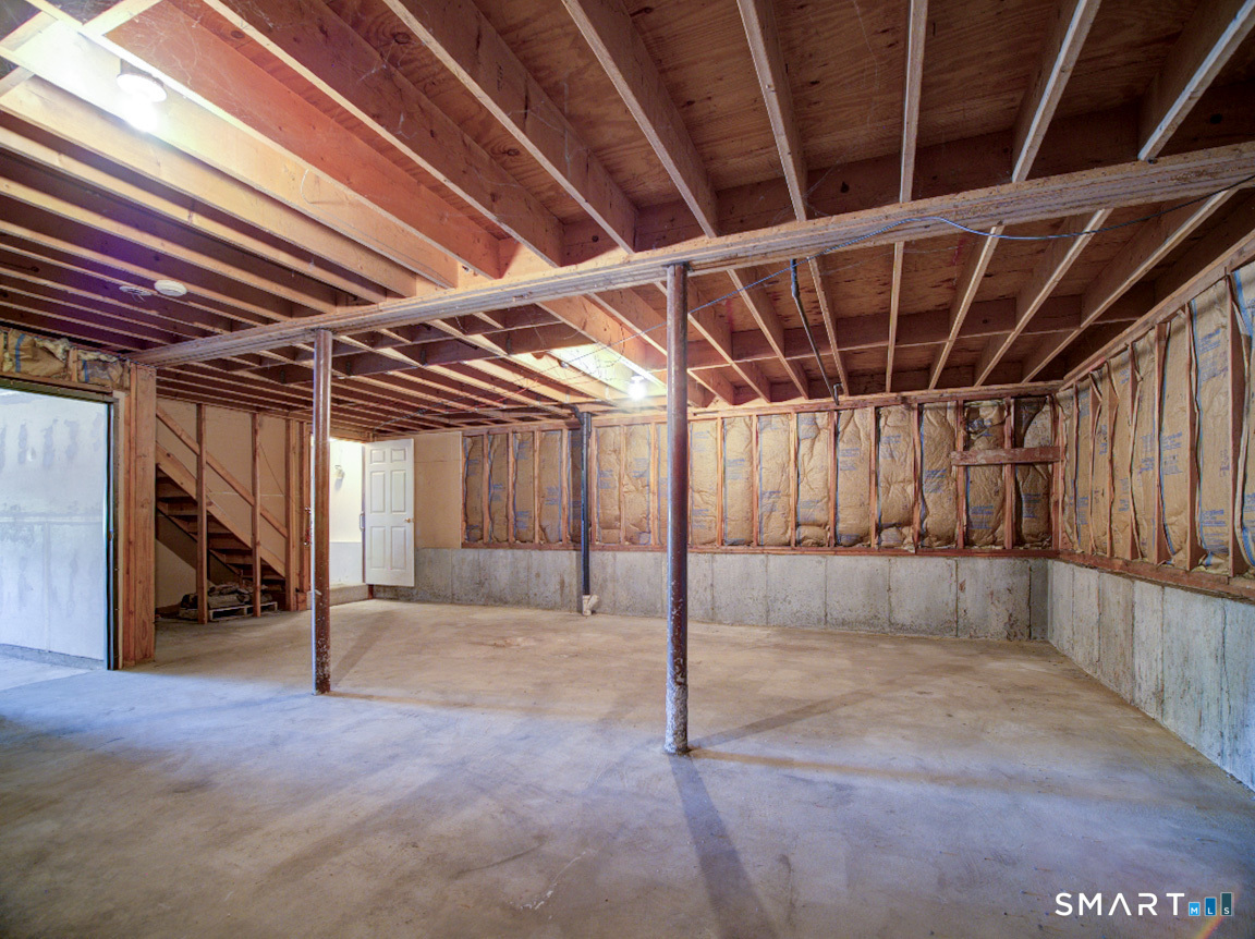 26 Hawthorne Avenue Shelton CT 06484