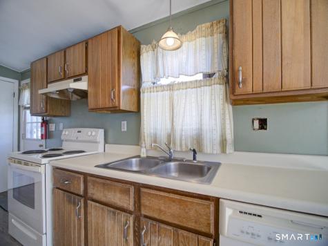 26 Hawthorne Avenue Shelton CT 06484