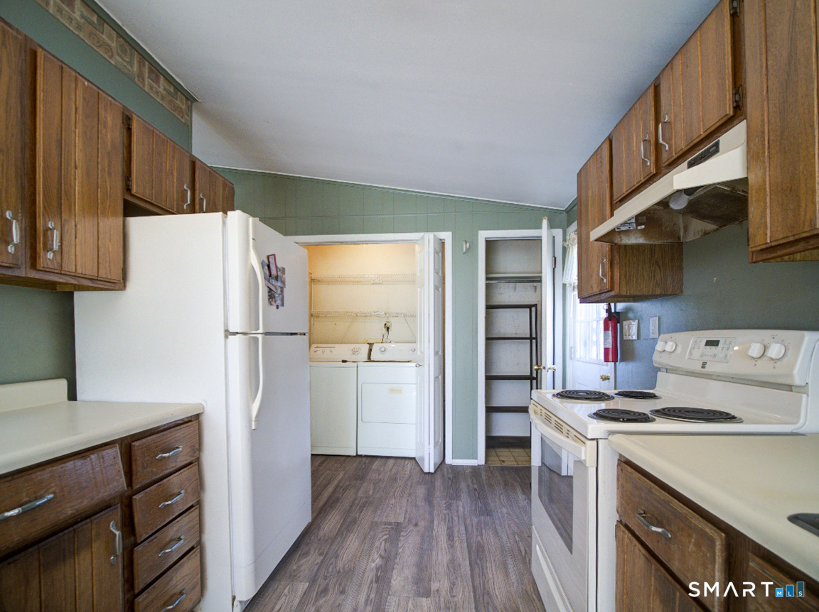 26 Hawthorne Avenue Shelton CT 06484