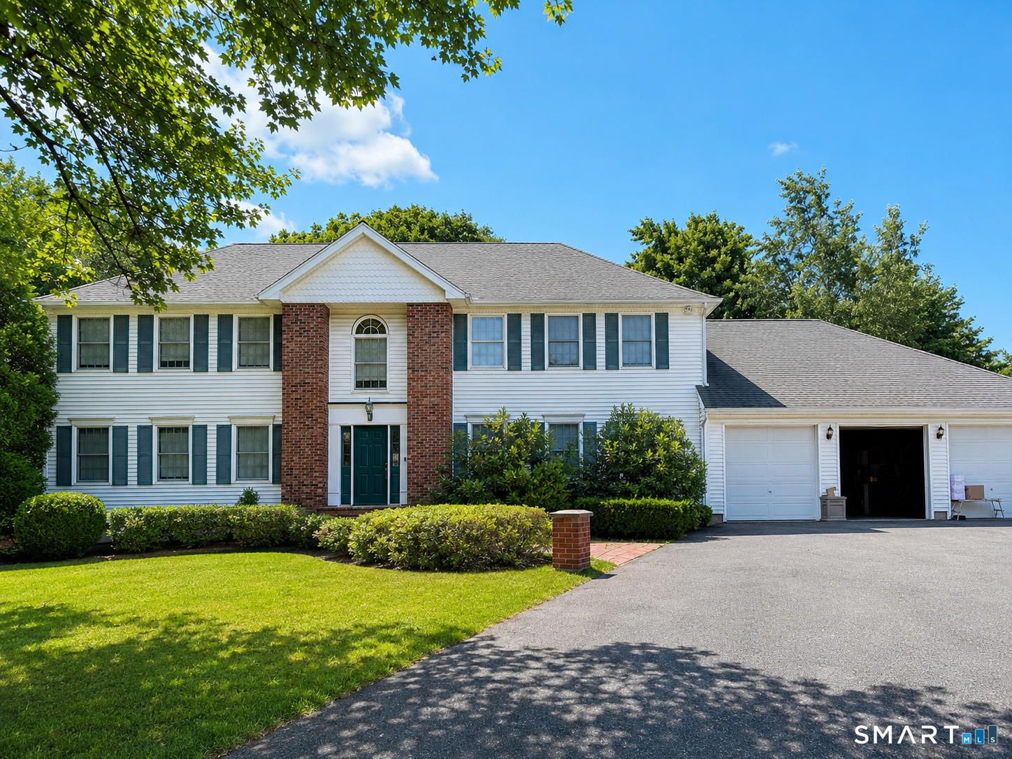 27 Spencer Brook Road New Hartford CT 06057