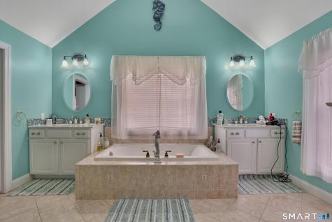 102 Rice Lane Extension Beacon Falls CT 06403