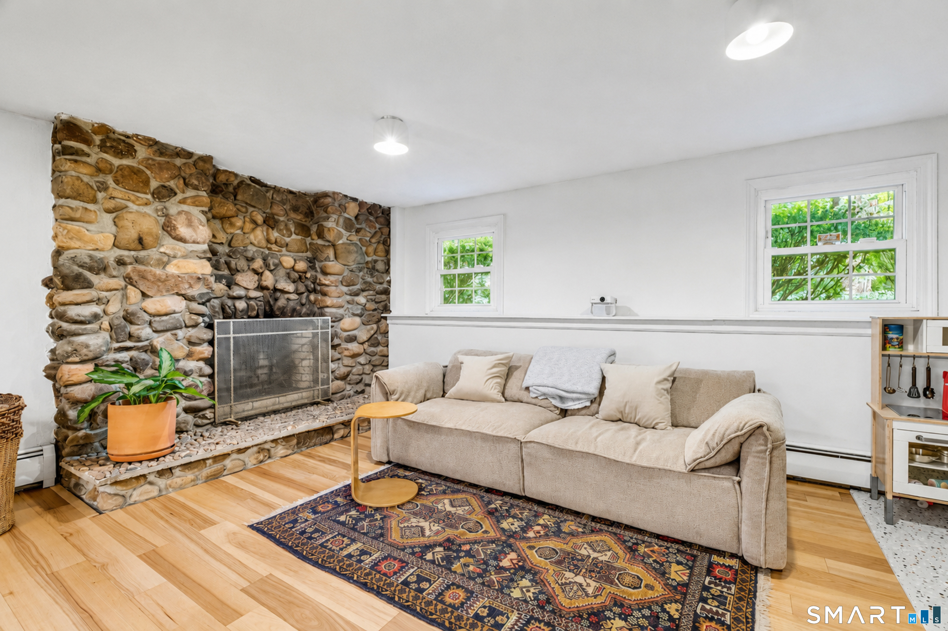 844 Middletown Avenue North Haven CT 06473