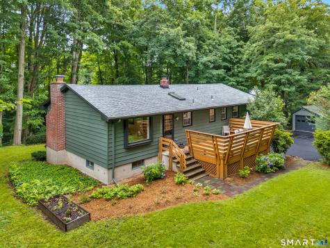 844 Middletown Avenue North Haven CT 06473