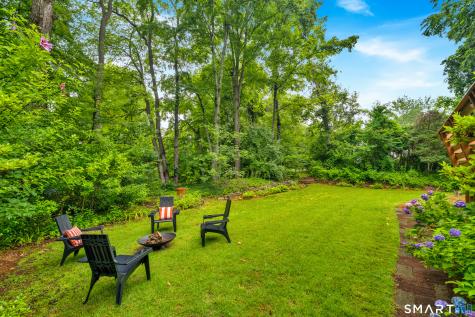 844 Middletown Avenue North Haven CT 06473