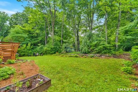 844 Middletown Avenue North Haven CT 06473