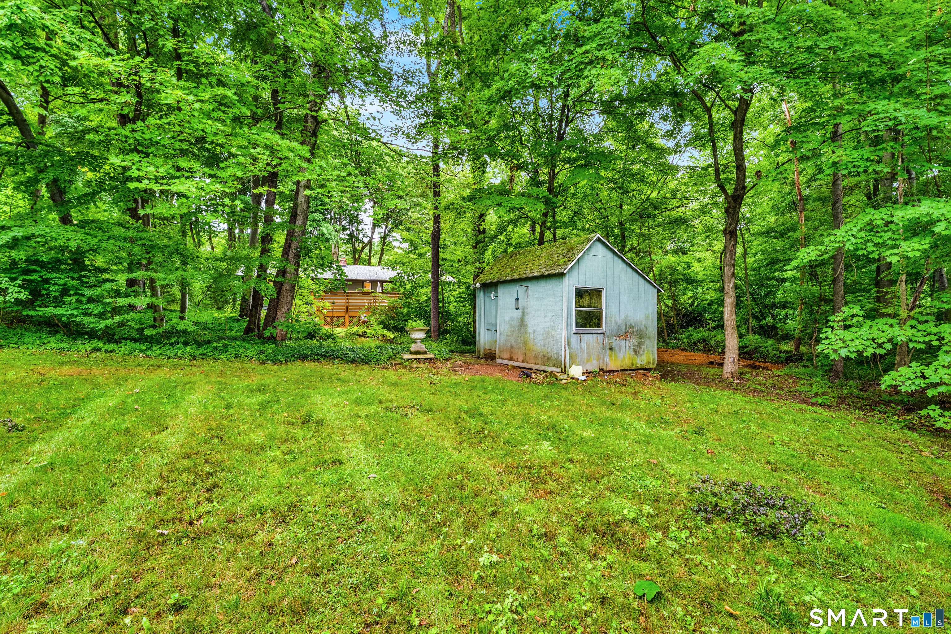 844 Middletown Avenue North Haven CT 06473