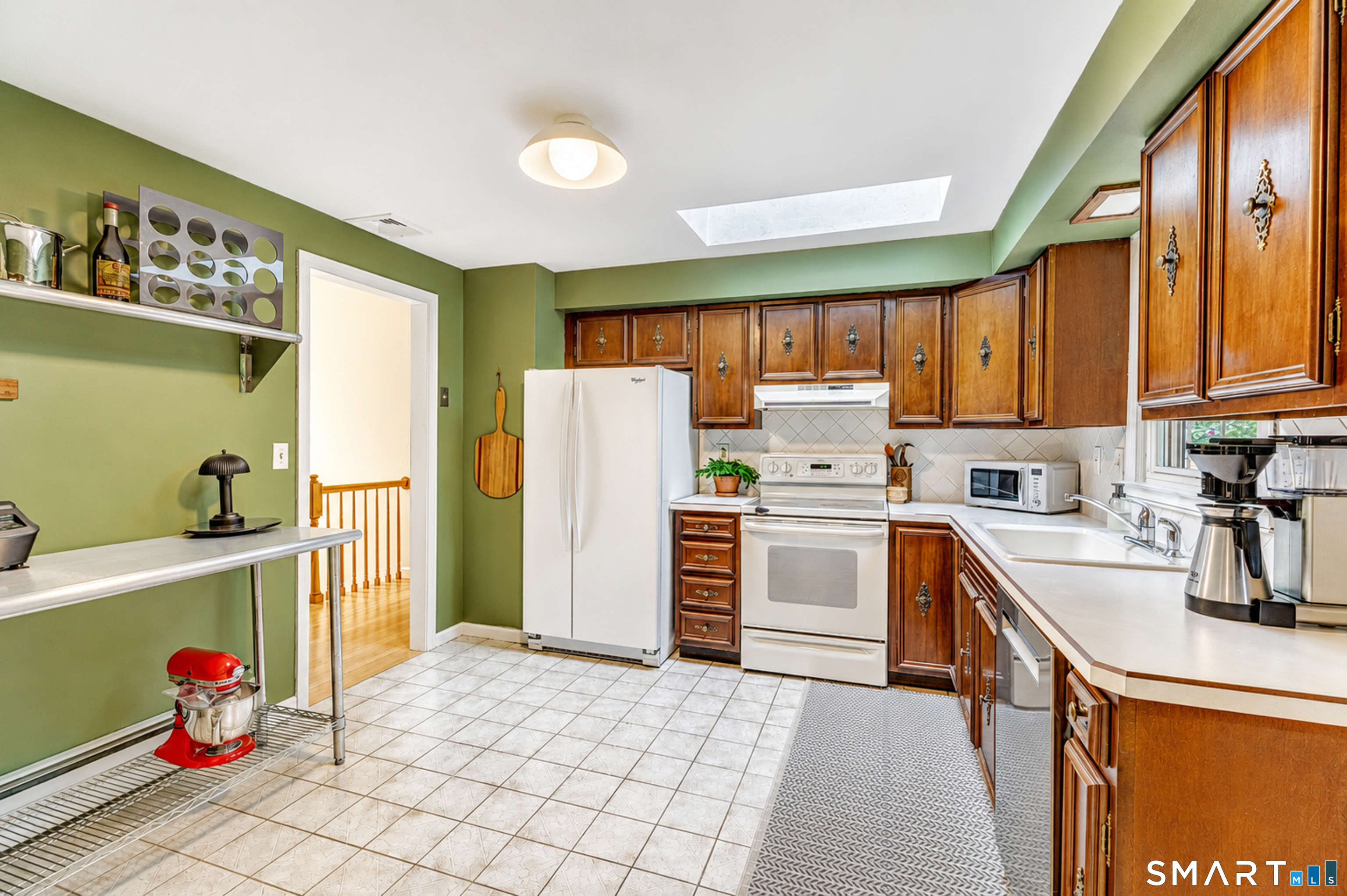 844 Middletown Avenue North Haven CT 06473