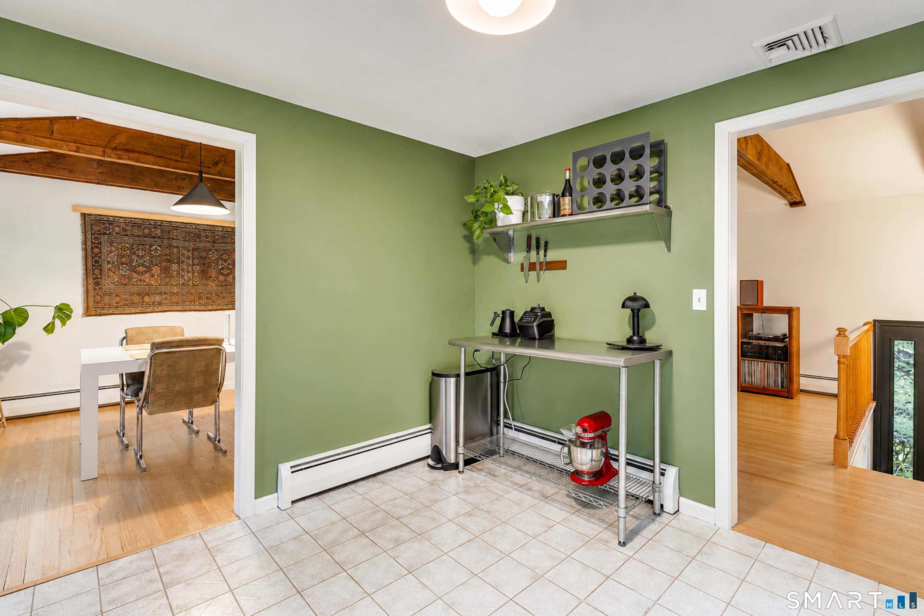 844 Middletown Avenue North Haven CT 06473
