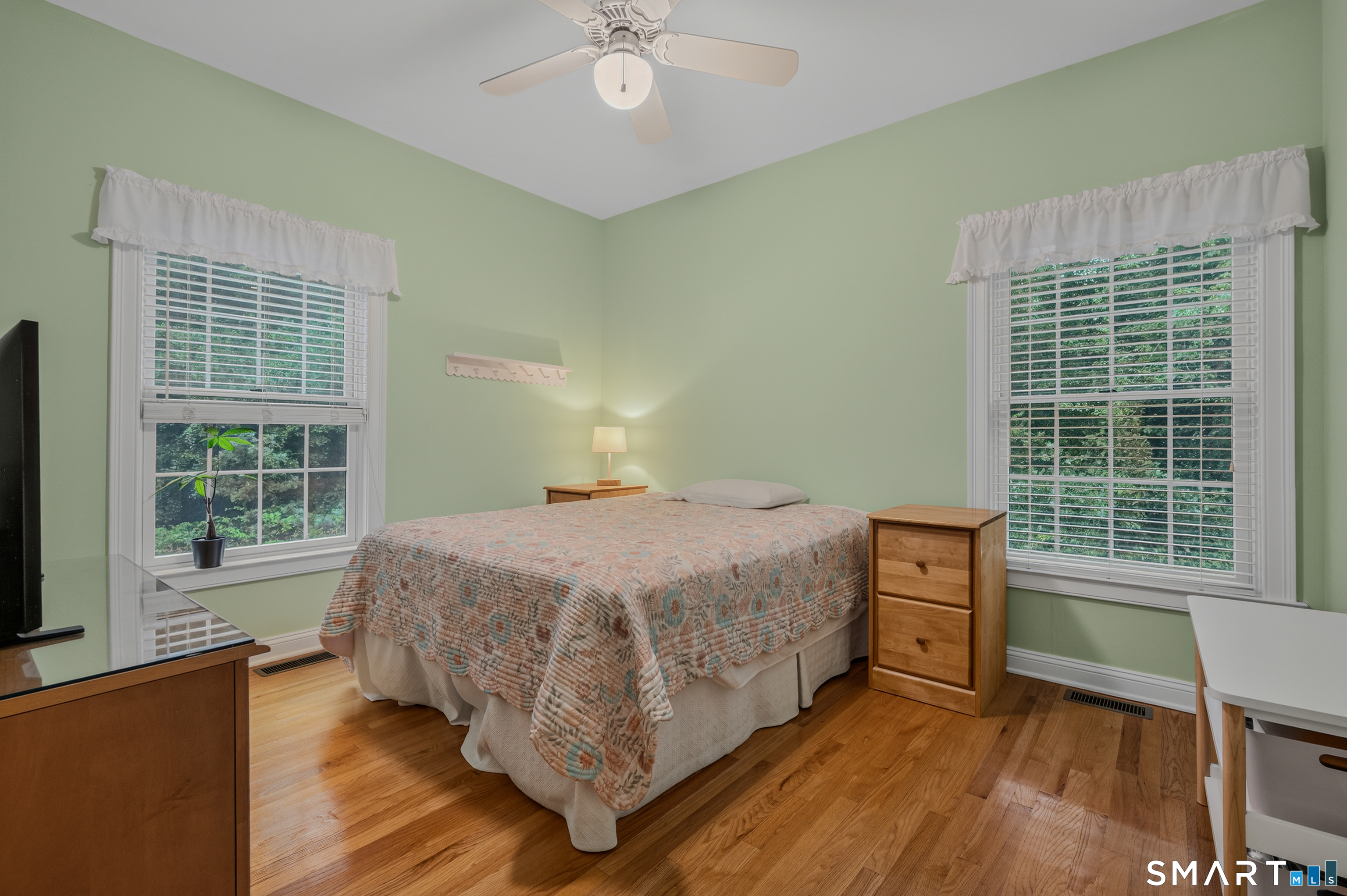 8 Windermere Way Essex CT 06442