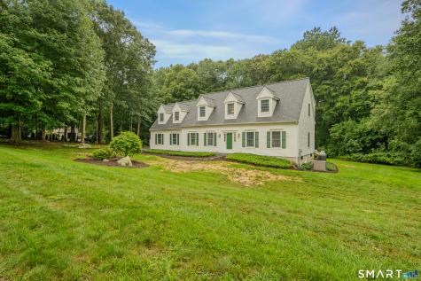 8 Windermere Way Essex CT 06442