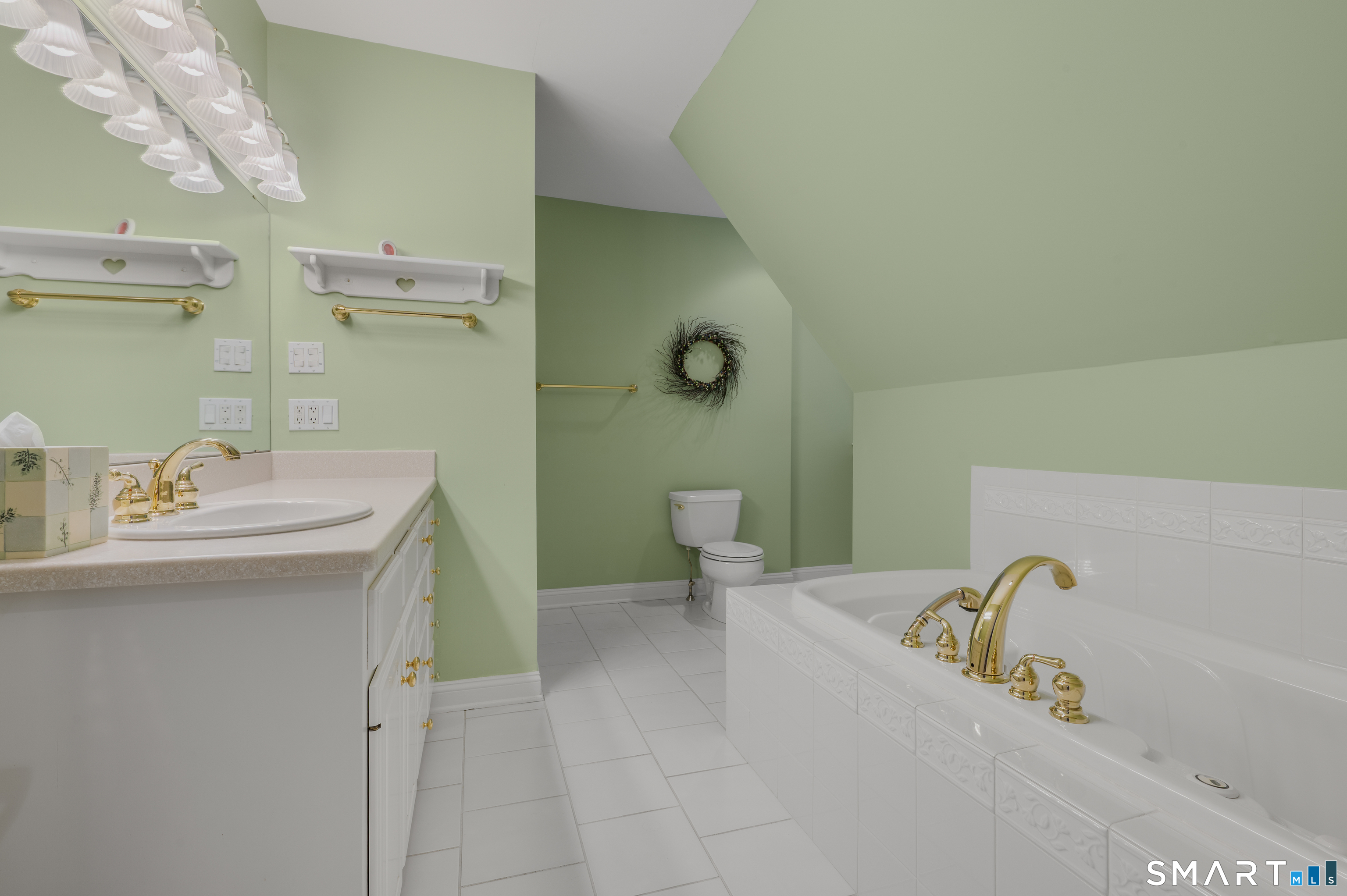 8 Windermere Way Essex CT 06442