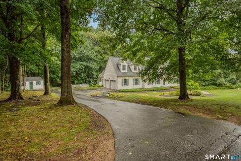 8 Windermere Way Essex CT 06442