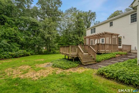 8 Windermere Way Essex CT 06442