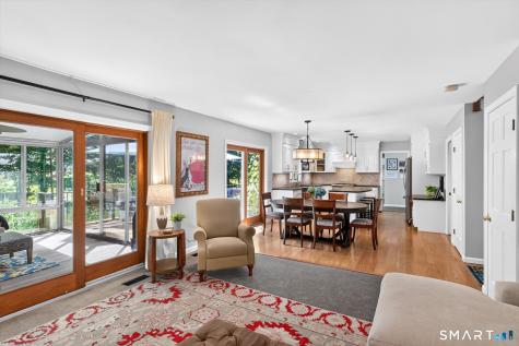 10 Saw Mill Road Simsbury CT 06092