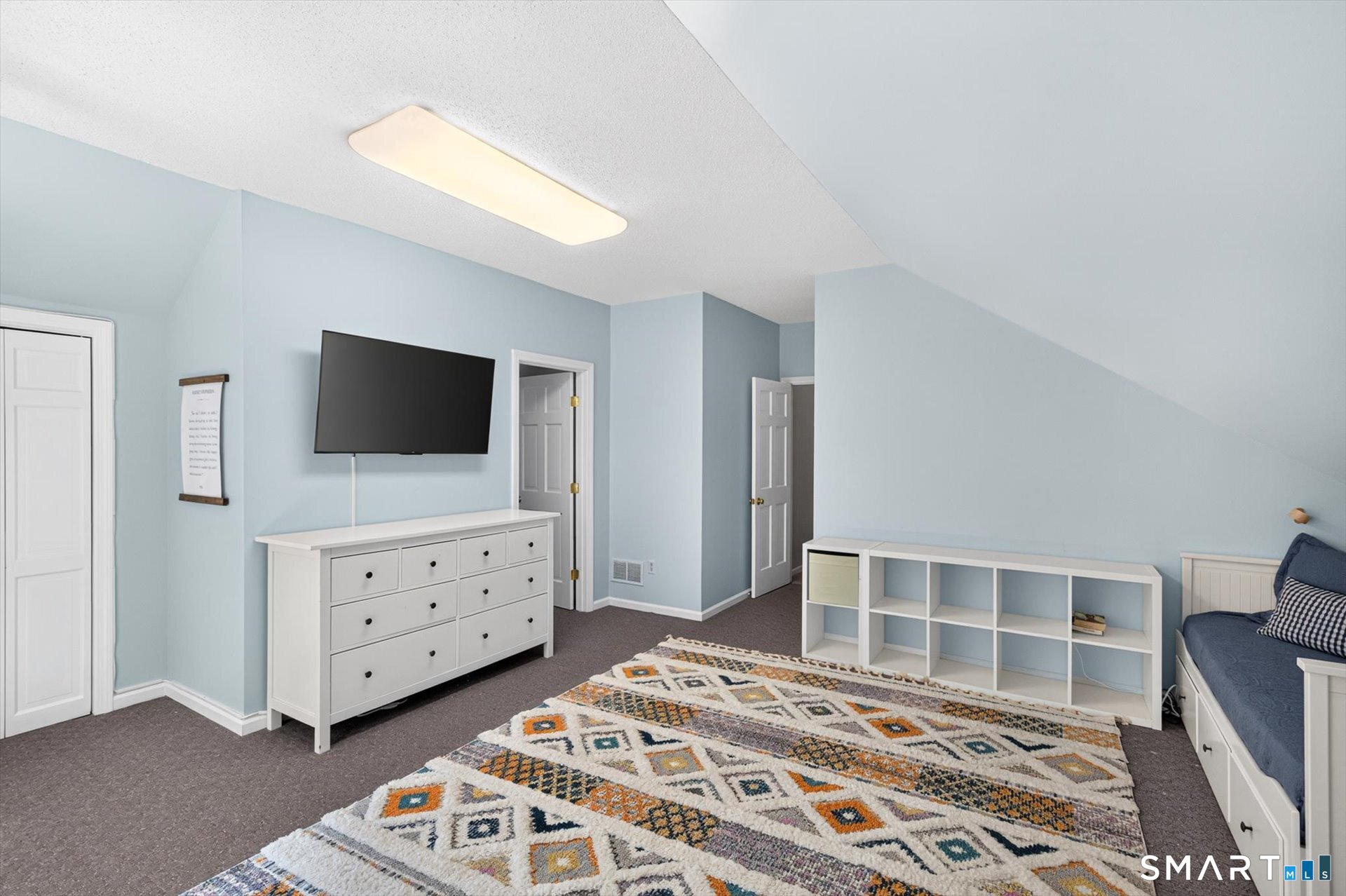 10 Saw Mill Road Simsbury CT 06092