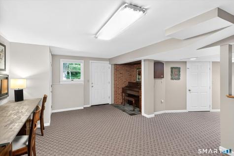 10 Saw Mill Road Simsbury CT 06092