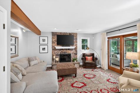 10 Saw Mill Road Simsbury CT 06092