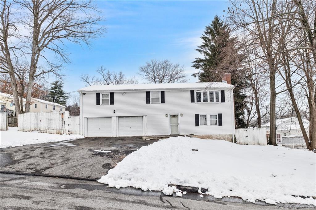 11 Woodycrest Road Meriden CT 06451