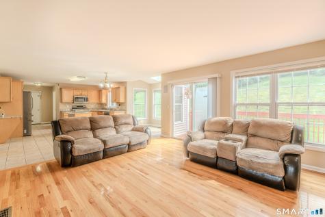 166 Mccormick Lane Middletown CT 06457