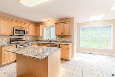 166 Mccormick Lane Middletown CT 06457