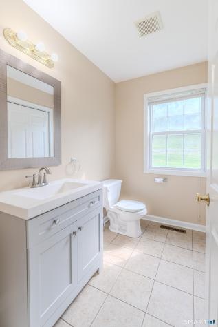 166 Mccormick Lane Middletown CT 06457