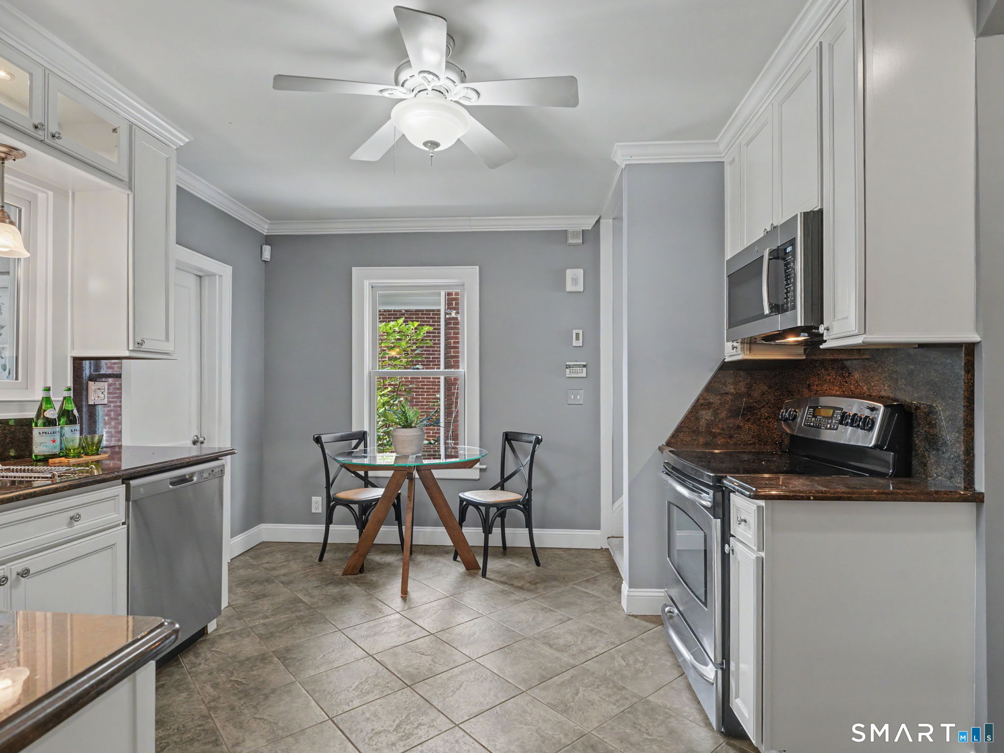 25 Hillandale Avenue Stamford CT 06902