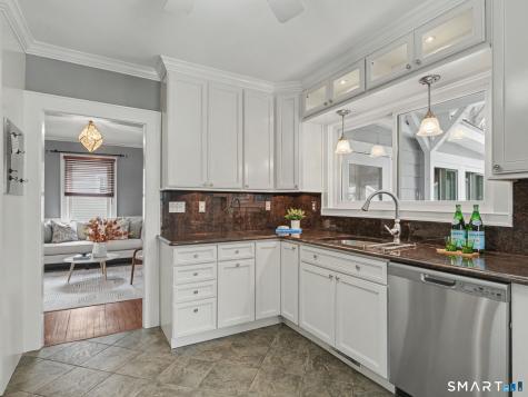 25 Hillandale Avenue Stamford CT 06902