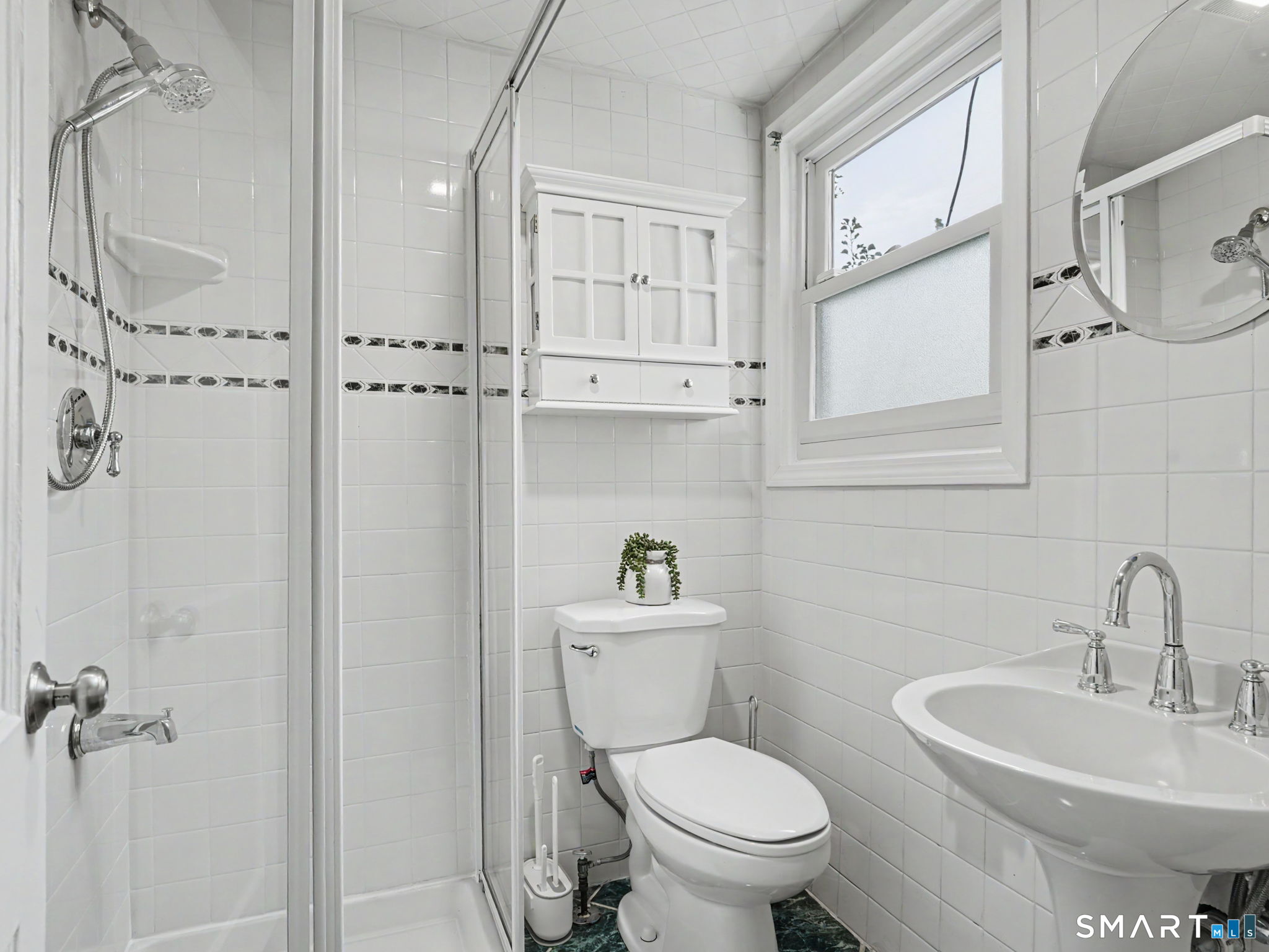 25 Hillandale Avenue Stamford CT 06902