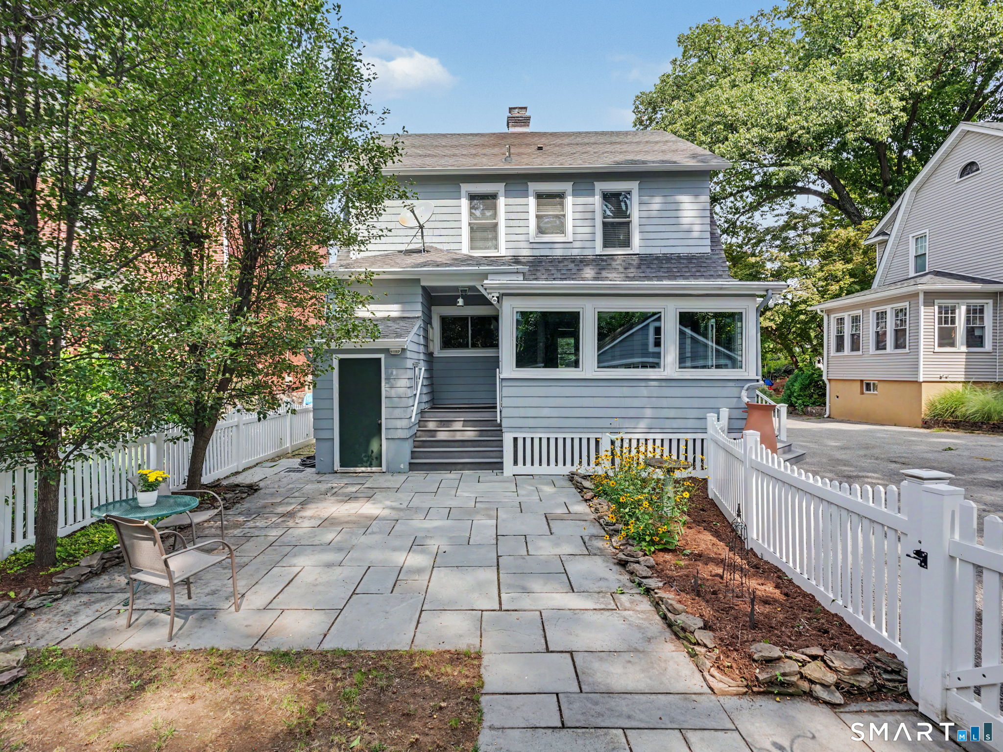 25 Hillandale Avenue Stamford CT 06902