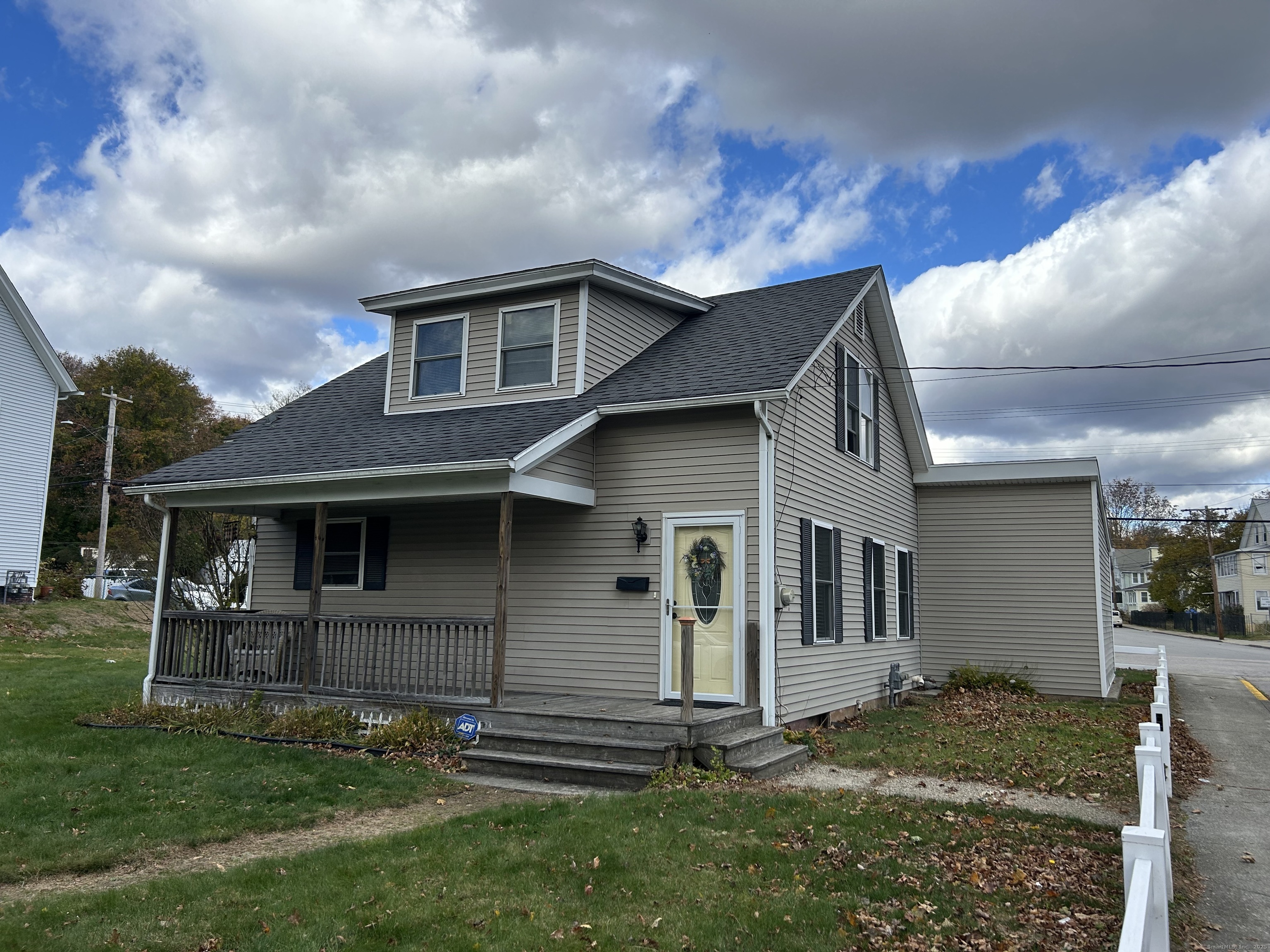 163 Hickory Street Norwich CT 06360