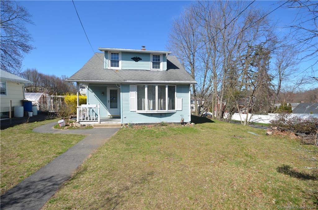 130 Ridgeley Avenue Fairfield CT 06825