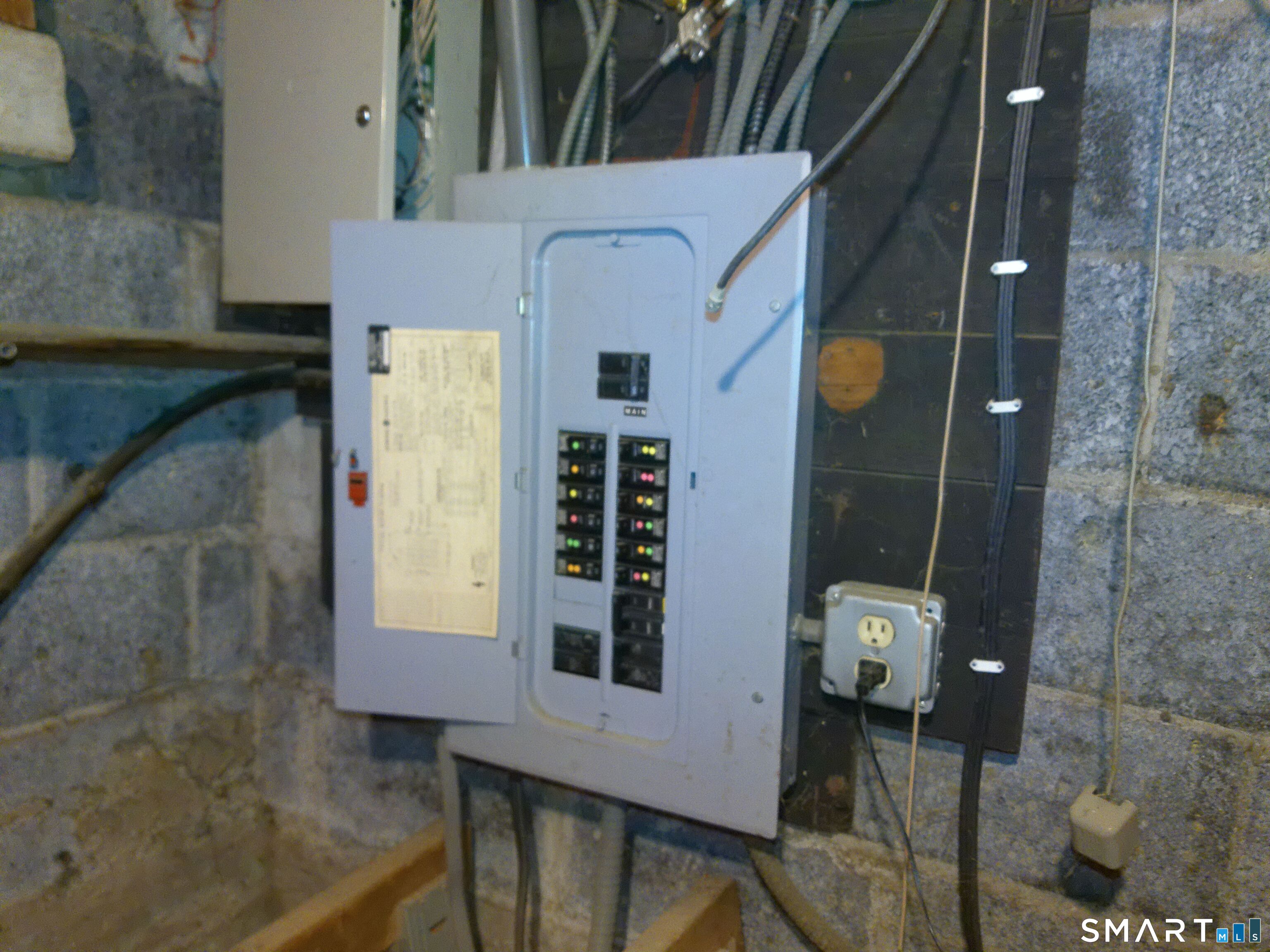 406 Strong Street East Haven CT 06512