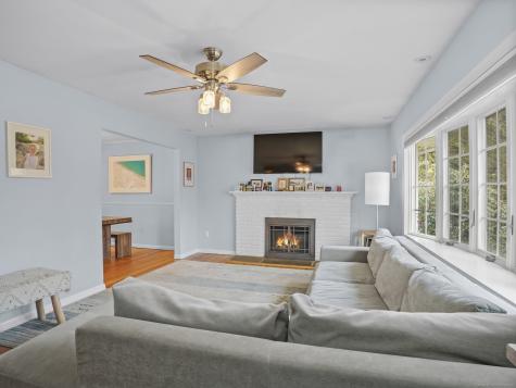 11 Old Field Road Norwalk CT 06853