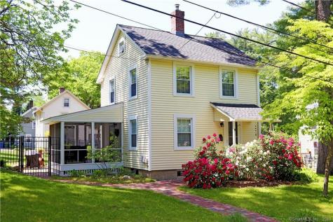 9 Stebbins Brook Lane Simsbury CT 06070