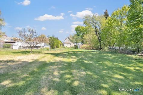 51 Johnson Avenue Stratford CT 06614