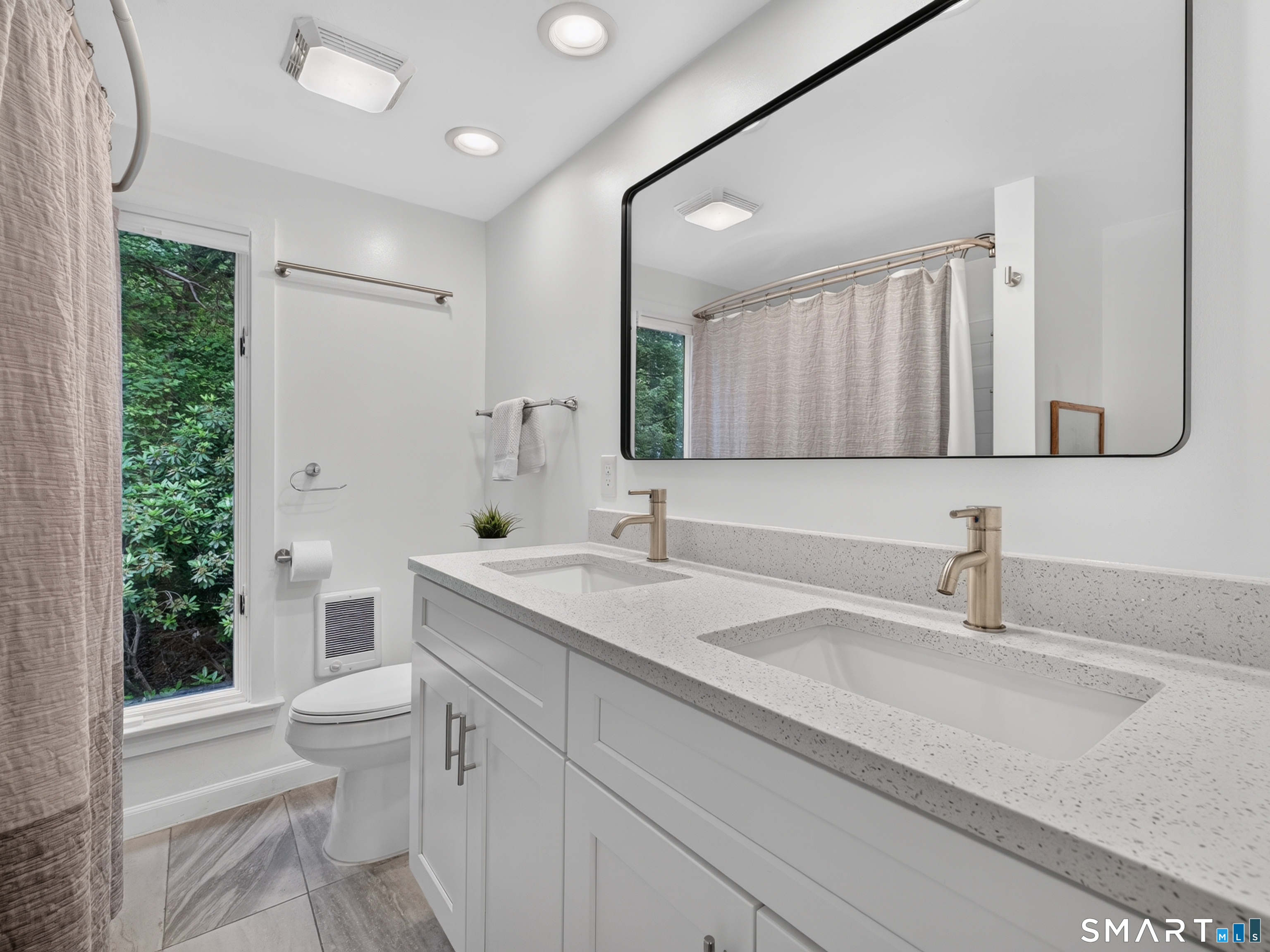 87 Grassy Hill Road Old Lyme CT 06371